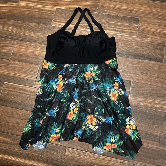 Daci Women’s Swim Dress 22 W Black Tropical Print Pineapple‎ Floral Padded - Picture 2 of 10